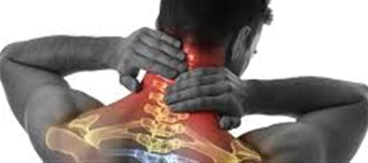 Neck Pain and Heavy Head Feeling: Could This Be an Early Sign of Cervical Spondylosis?