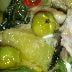  Green Chicken with Lime Leaves 
