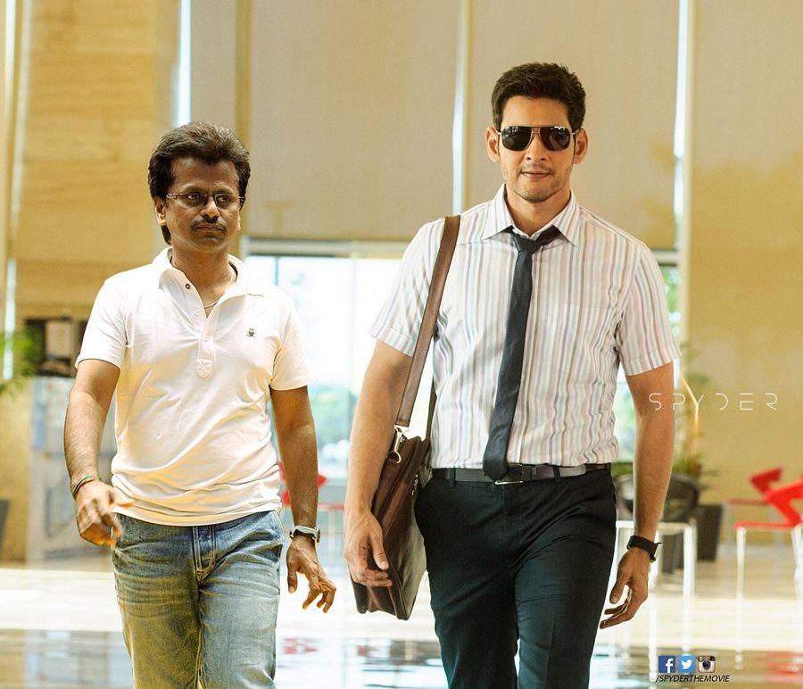 Mahesh Spyder Movie New Working Stills Released
