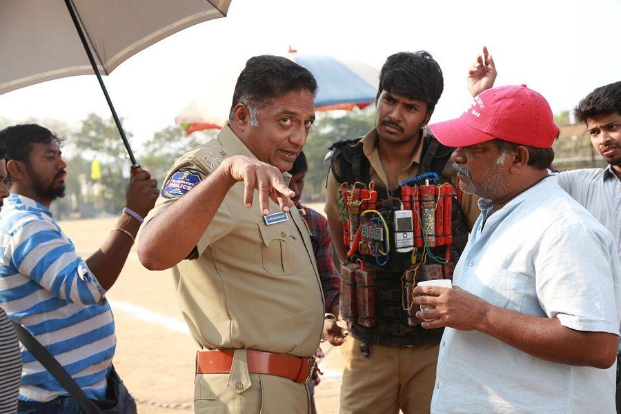 Nakshatram Movie New Working Stills