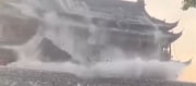 VIDEO - 650-year-old drum tower roof in China Collapses