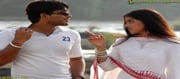 వద్దంటే హీరోయిన్ వెంటపడిన బన్నీ...!