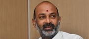 బండి సంజయ్ కు మతిభ్రమించింది.. ఆది శ్రీనివాస్ ఫైర్?