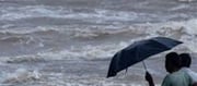 Mumbai Weather Forecast: IMD Issues Red Alert in Mumbai, Thane Amid Heavy Rainfall