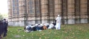 More than 500 Mosques in London But They Pay On Christian Sacred Site In Anglican Church
