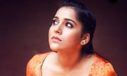 Latest Clicks of Beautiful Anchor Rashmi Gautam