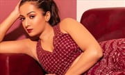 Latest Hot Pictures of Catherine Tresa flaunting her Hot Waist and Tempting Assets