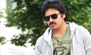 పవన్ కి స్నేహితులు తక్కువ.. అభిమానులు ఎక్కువ... ఎందుకు?