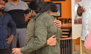 పవన్ ఫ్యాన్స్ ఈసారైనా బన్నీ మీద జాలి చూపిస్తారా?