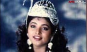 roja hot unseen stills