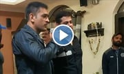 एमएस धोनी गातोय हे बॉलिवूड गाणं, व्हिडिओ झाला व्हायरल