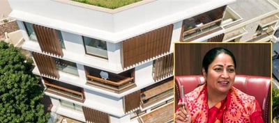 Buying properties in Delhi Will Become Expensive - CM Rekha Gupta Takes BIG Step