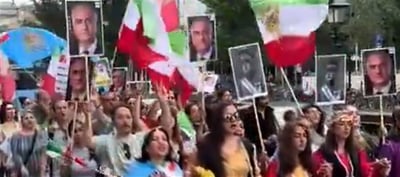Call For Destruction of Islamic Regime - Iranians In Netherlands March In Support of Israel