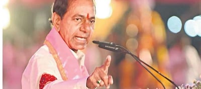ఇచ్చిన హామీలు ఎక్కడ.. వరంగల్ లో గర్జించిన కేసీఆర్?