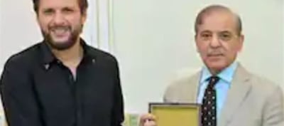 Shameful act of the Pakistani government, Shahid Afridi got an award for 'staunch opposition' to India...