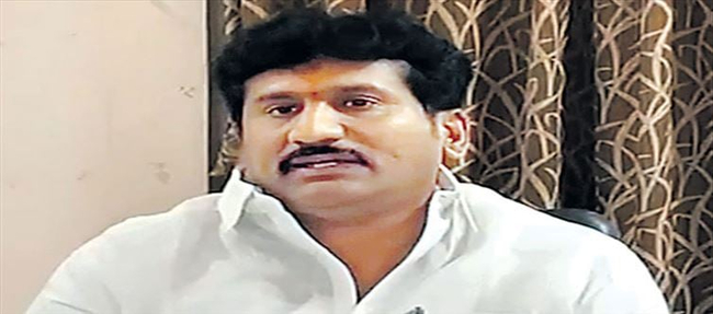 తోపుదుర్తి ప్రకాశ్ రెడ్డీ.. నాటకాలొద్దు అంటున్న టీడీపీ ఎమ్మెల్యే?
