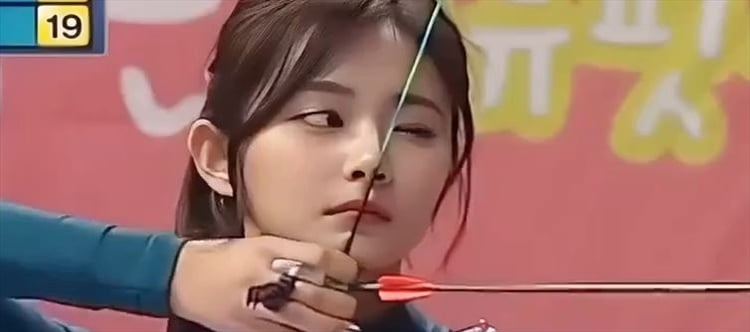 Top 10 most beautiful female athletes in the world and their zodiac ...