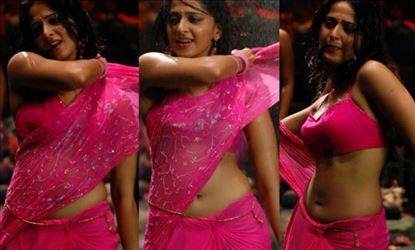 28 UNSEEN HOT PHOTOS of ANUSHKA SHETTY STRIPPING HER SAREE