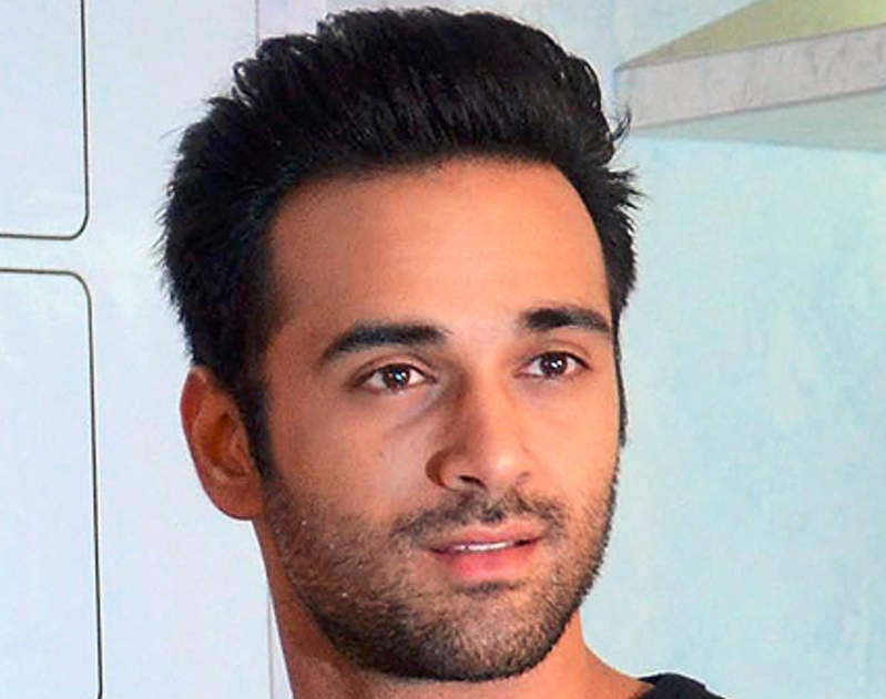 Bollywood: Love is in the air for Pulkit Samrat and Kriti Kharbanda