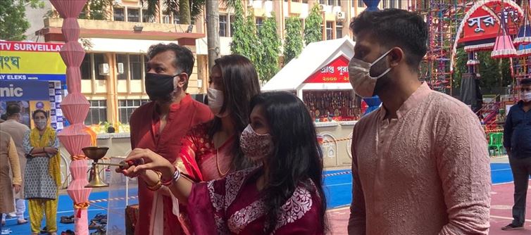 আদালতের নির্দেশ অমান্য করে প্যান্ডেলে, আইনি কোপে সৃজিত-মিথিলা-নুসরত-নিখিল!