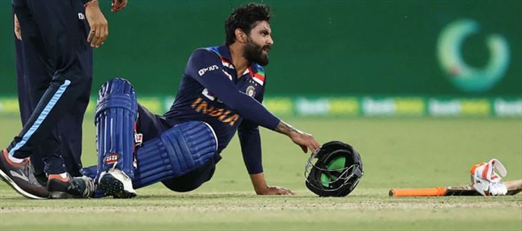 অজিদের বিরুদ্ধে প্রথম দুই টেস্টে জাদেজার খেলা নিয়ে সংশয়