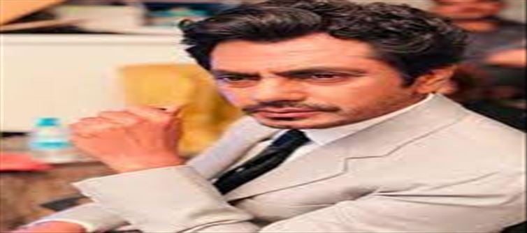 Nawazuddin once work as a watchman to Hero...!