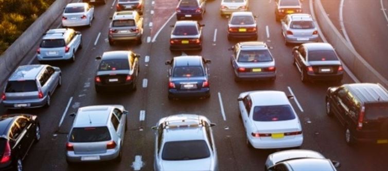 2030 से इंग्लैंड में पेट्रोल और डीजल संचालित कारों की बिक्री पर प्रतिबंध