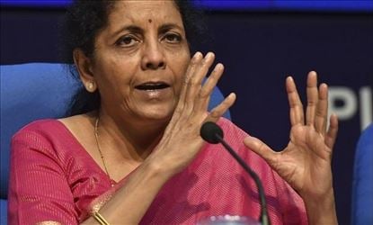 வாகன ஜிஎஸ்டி அதிகாரம் கையில் இல்லை - நிர்மலா சீத்தாராமன்!