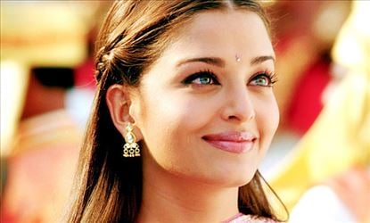 Rose Petals pack for glowing Skin like Bollywood Celebrities 