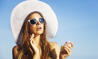 Some beauty tips for this extremely hot summer 