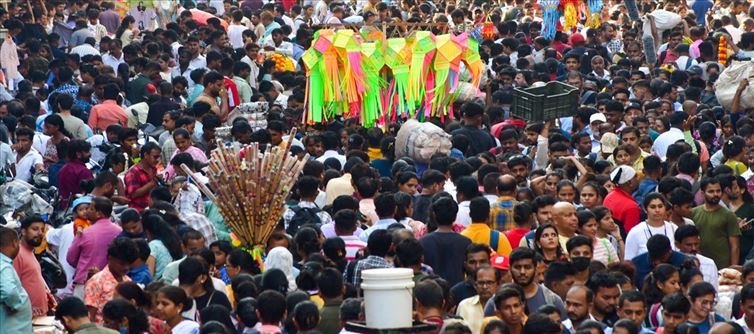 100 Crore Indians Have No Extra Money To Spend - Reports