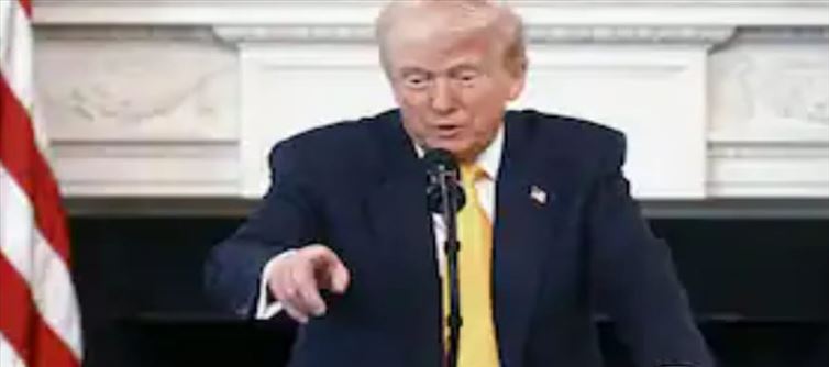 Donald Trump Has A 'Gold Card' Offer For Rich Migrants ..