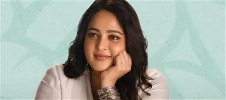 ఆ హీరోయిన్ కెరియర్ నాశనం చేసిన అనుష్క శెట్టి?