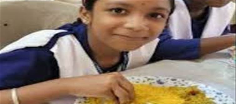 Celebrates Student’s Birthday with Lavish Midday Meal Featuring Bhetki and Pomfret