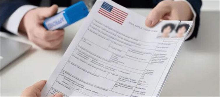 H1B Visa Crisis - Indians Living In Fear In The USA