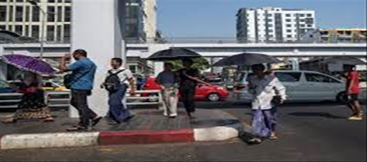 Heavy Heatwaves in Hyderabad..!! 19 deaths due to heat stroke..!?
