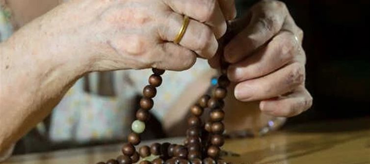 How Chanting Om Daily Can Rewire You Than You Imagine