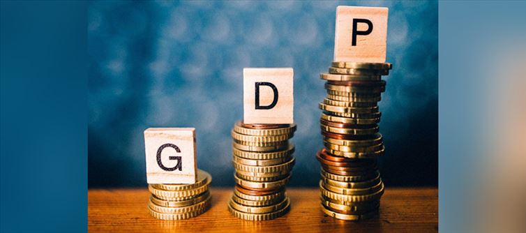 India has 7% Economic Growth but Common People are Far from Receiving Benefits
