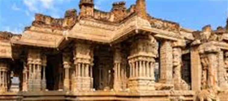 India’s Ancient Temples: Stunning Architectural Marvels from Khajuraho to Hampi