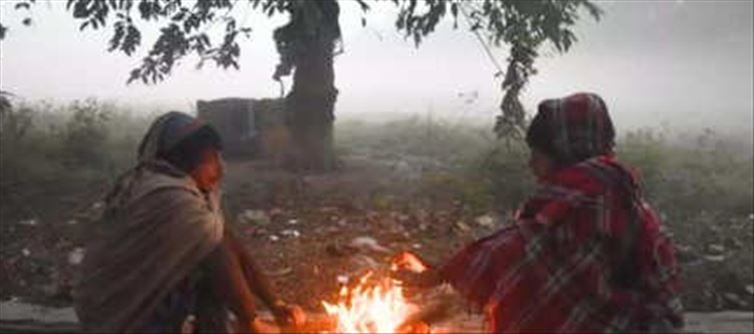 Israeli airstrikes kill 21 in Gaza amid renewed ceasefire talks