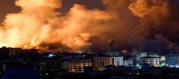 "Israeli Strikes in Gaza Kill 19 as U.S. Secretary of State Blinken Pushes for Cease-Fire Deal"