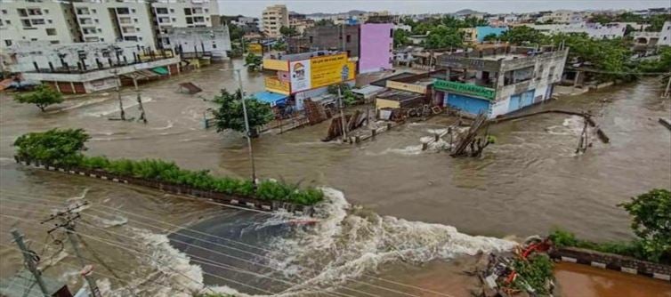 మూసీ ప్రక్షాళన కోసం లండన్‌ ఎందుకు గుజరాత్‌ ఉందిగా?