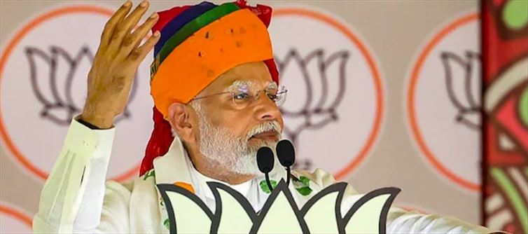 Karnataka trip.. Prime Minister Modi who met Mohini Gowda and praised her - what is the reason? who is he?