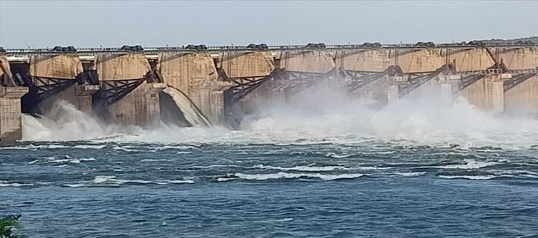 పులిచింతల ప్రాజెక్టుకు భారీగా వరదనీరు?