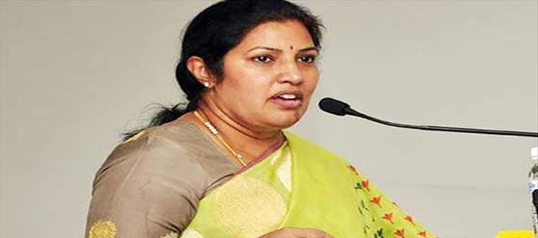 జగన్ కంటే బాబే బెటర్ అని పురందేశ్వరి అంటున్నారా?