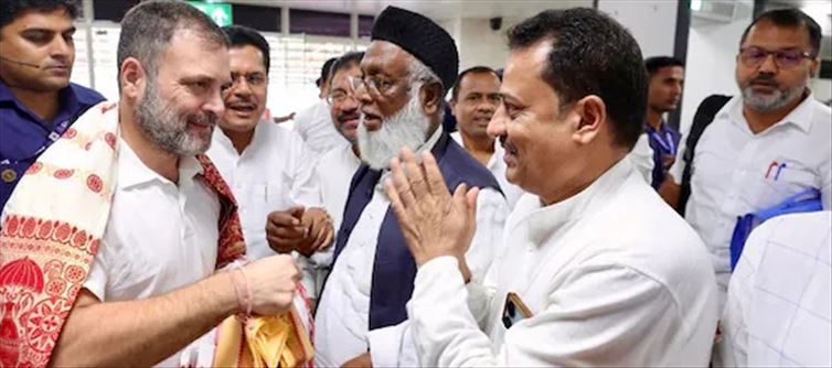 Rahul Gandhi Visits Assam - BJP calls it 'sick tragedy tourism'
