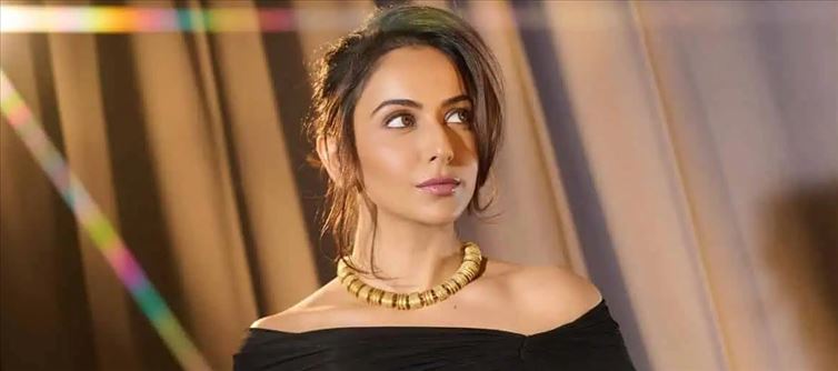 Rakul Preet - Black, Bold & Beautiful!