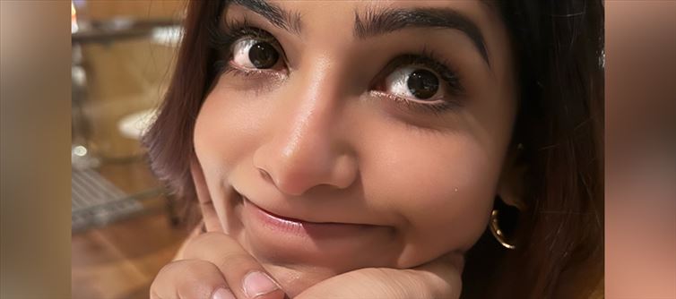 Samantha Found Love Again - Who's The Mystery Man?