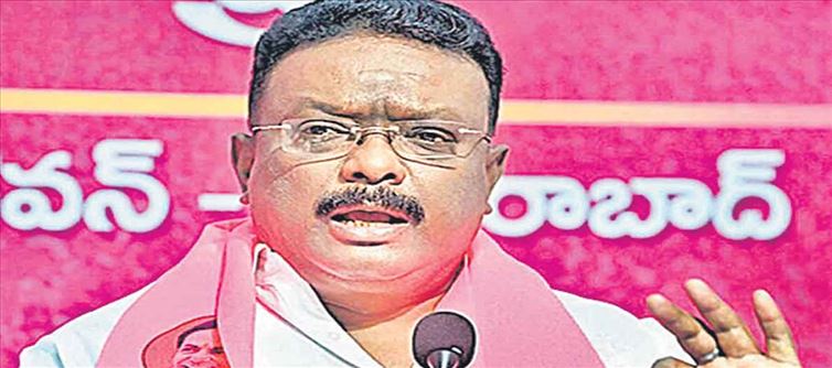 రేవంత్ ఏడుస్తున్నాడు - బండి అరుస్తున్నాడు.. ఇద్దరిదీ నాటకమేనా?