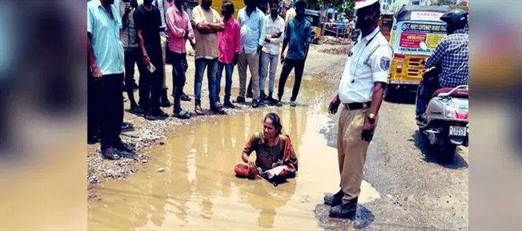 Telangana Govt to take up repairs on State roads